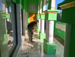 Satgas TMMD Ke-128 Melaksanakan Kerja Bakti di Masjid Nurul Jannah Probolinggo