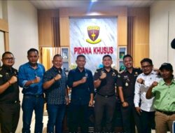 Lima Media Online Kunjungi Kajari Pelalawan untuk Bahas Penguatan Keterbukaan Informasi Hukum dan Membangun Keakraban