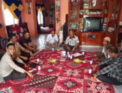 Bhabinkamtibmas Desa Belaras Berkoordinasi untuk Pendataan Lahan Jagung demi Dukung Program Swasembada Pangan