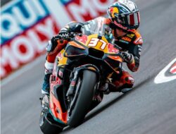 Pedro Acosta Memperhatikan Kecanggihan Motor Marc Marquez di Sirkuit MotoGP Hungaria 2026