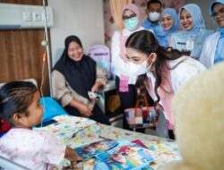 Selvi Gibran Mengajak Masyarakat untuk Meningkatkan Imunisasi Anak dengan Berkunjung ke RSUD Arifin Achmad