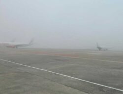 Fenomena Kabut Halimun di Riau Berdampak pada Jadwal Tiga Penerbangan ke Pekanbaru Terhambat