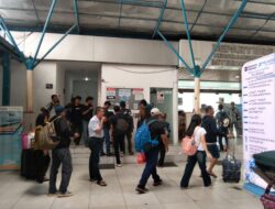 Petugas Pelabuhan Imigrasi Karimun Menegaskan Tidak Menerima Uang Suap, Kami Tetap Berkomitmen pada Integritas dan Profesionalisme.